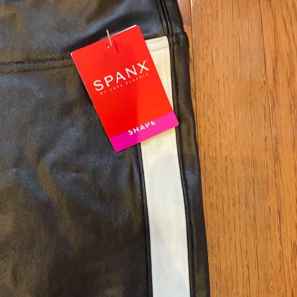 Spanx Faux Leather Black Leggings with White Stripe - Picture 5 of 12